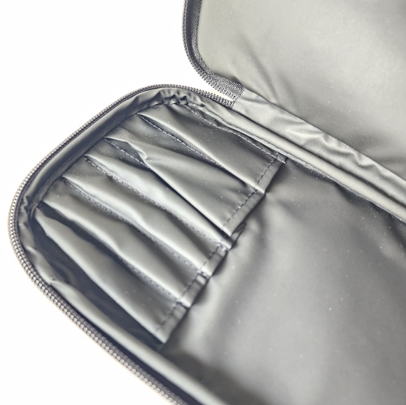 Christian Dior Parfums Make-Up Organizer - Picture 9 of 17